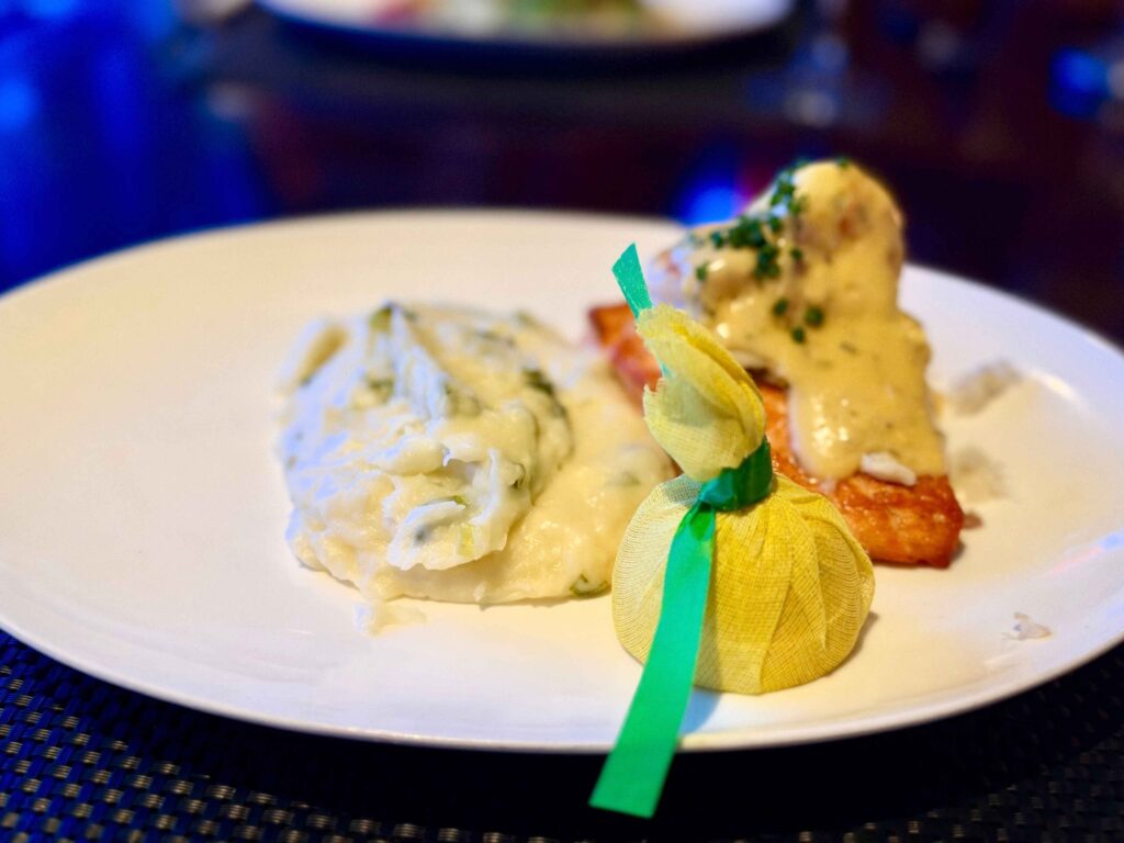  jalapeño salmon Béarnaise